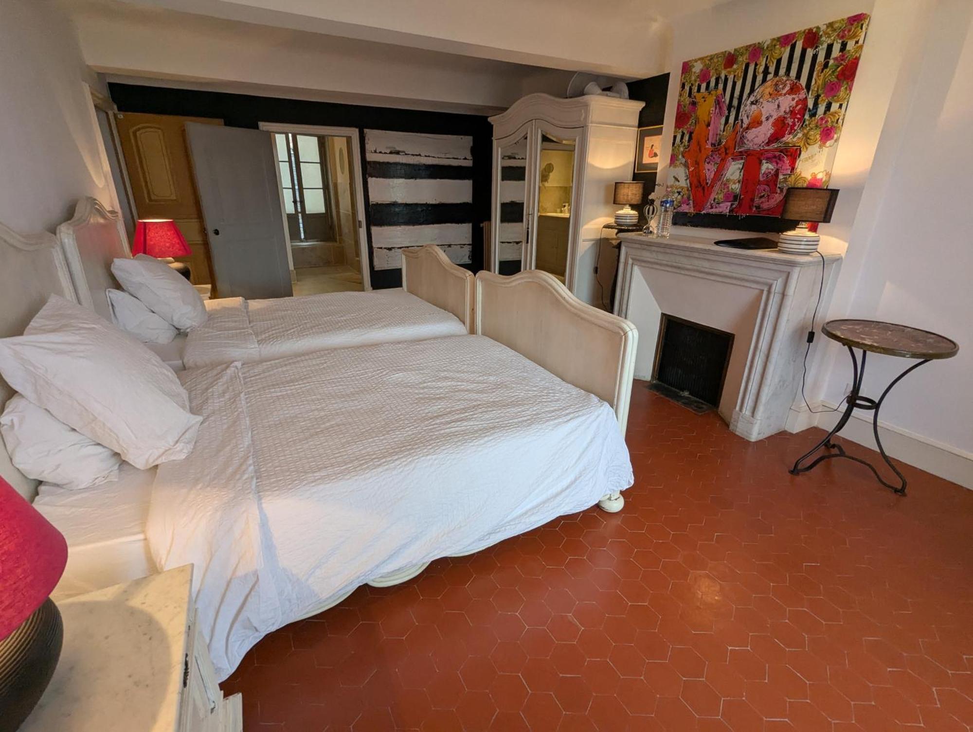 Les Chapeliers Bed & Breakfast Claviers Bagian luar foto