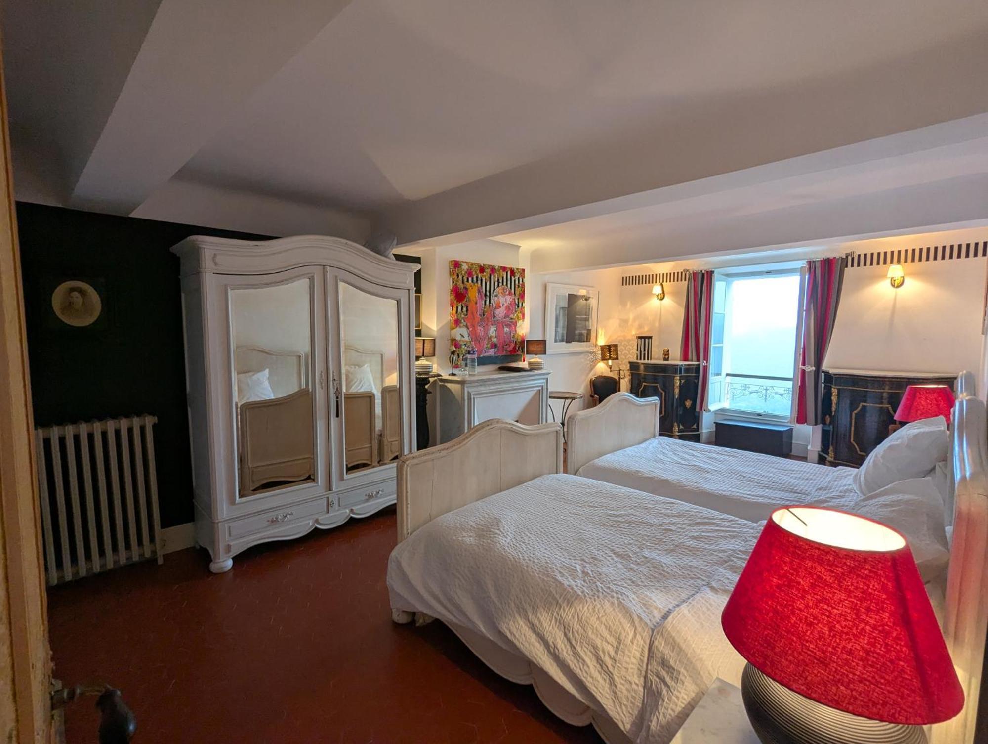 Les Chapeliers Bed & Breakfast Claviers Bagian luar foto