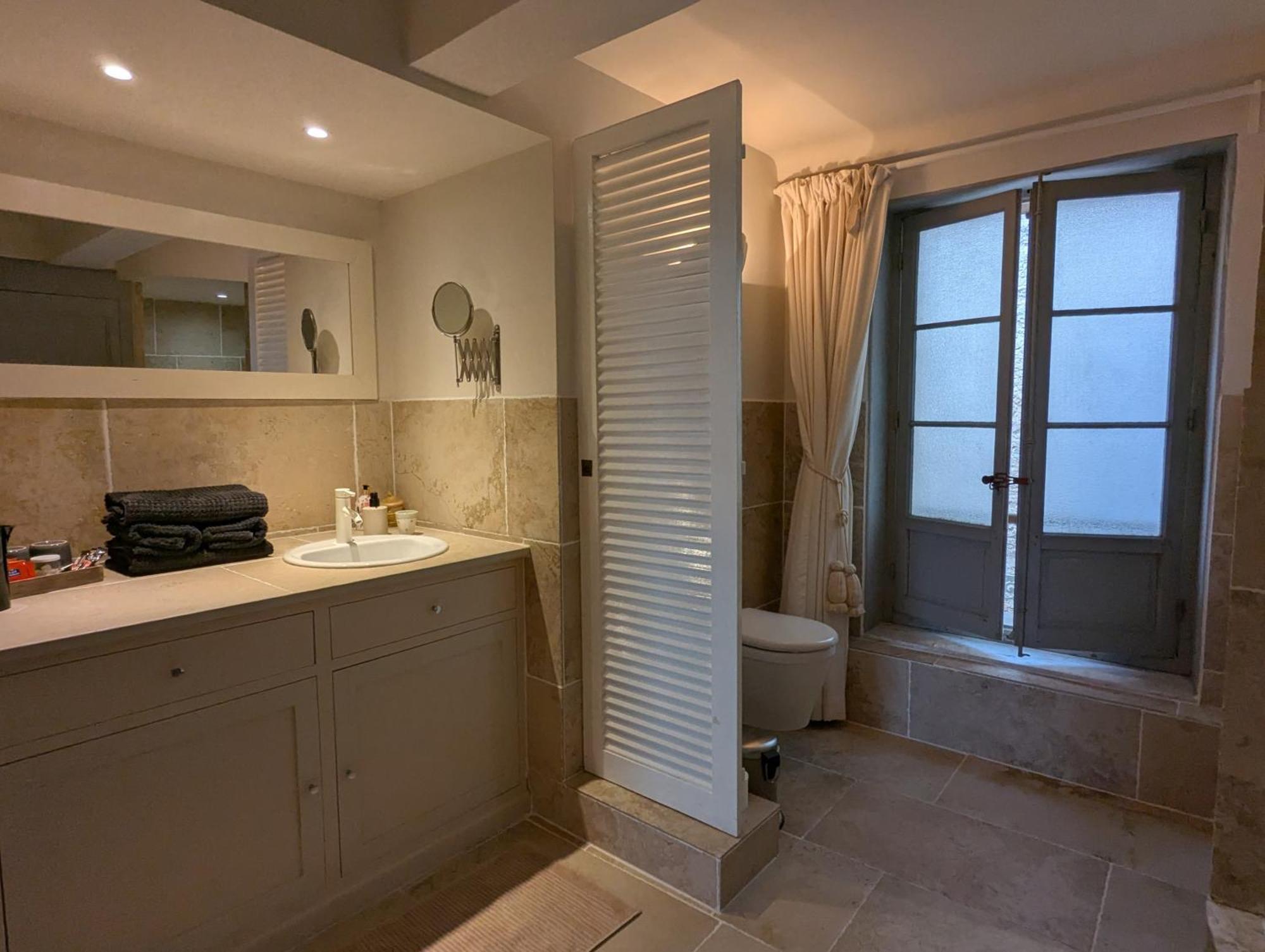 Les Chapeliers Bed & Breakfast Claviers Bagian luar foto
