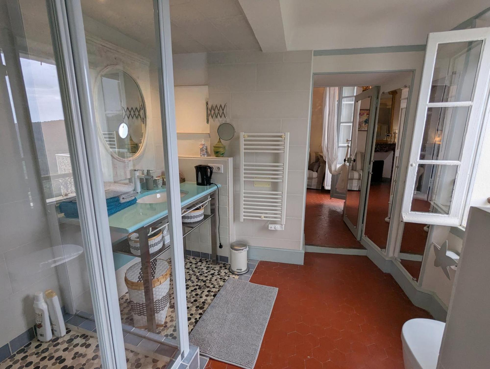 Les Chapeliers Bed & Breakfast Claviers Bagian luar foto