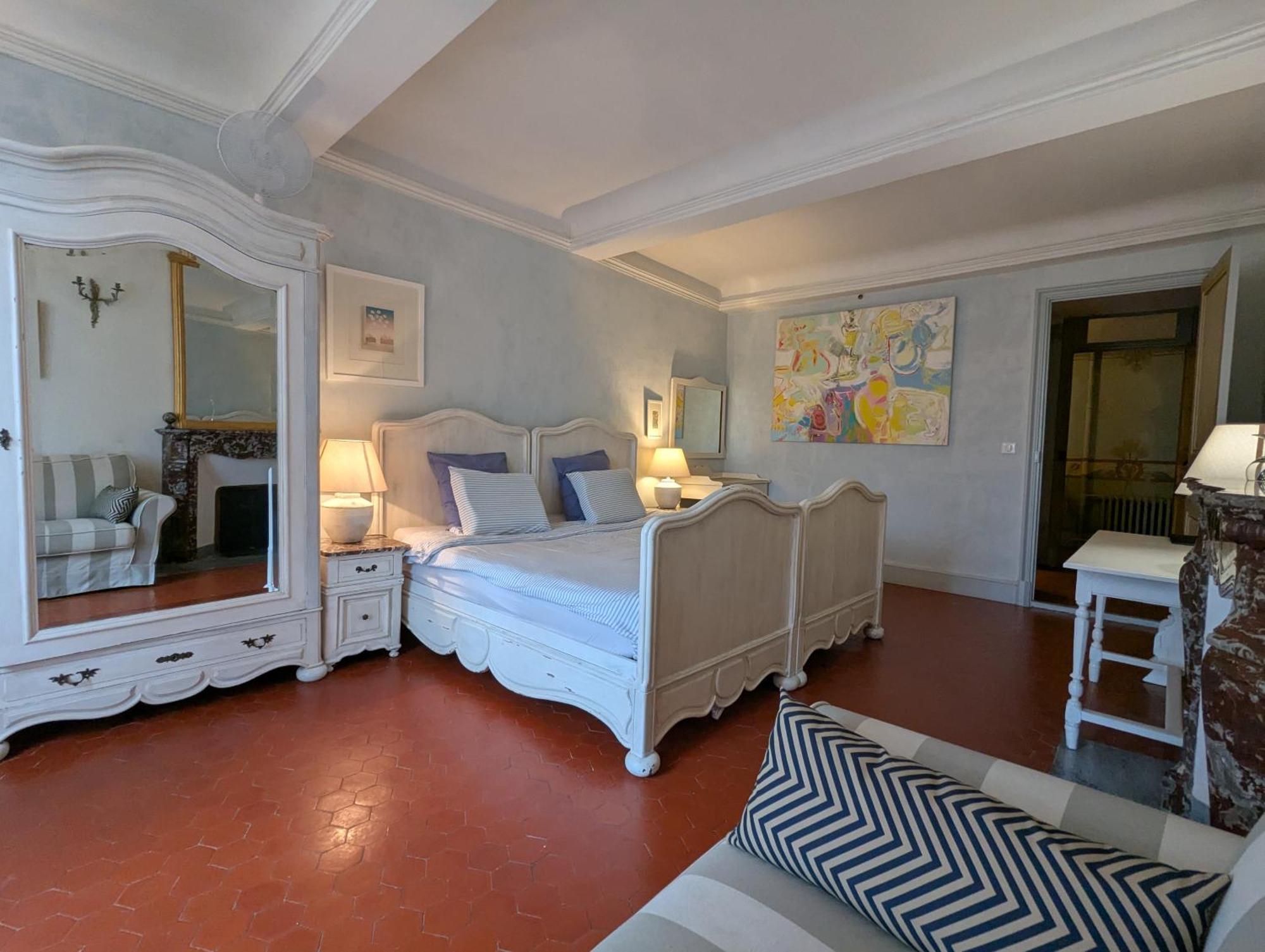 Les Chapeliers Bed & Breakfast Claviers Bagian luar foto