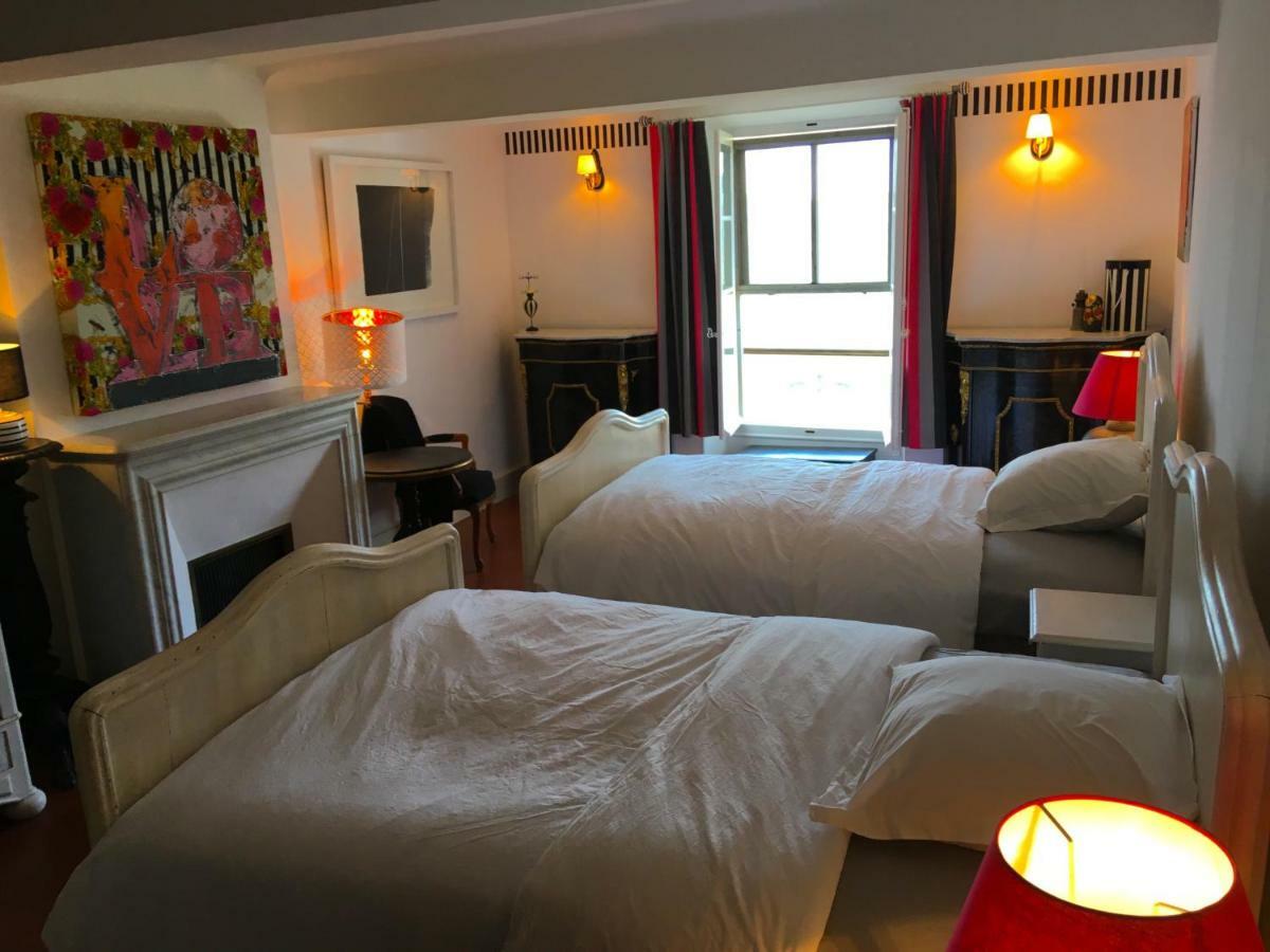Les Chapeliers Bed & Breakfast Claviers Bagian luar foto