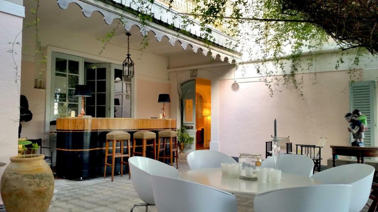 Les Chapeliers Bed & Breakfast Claviers Bagian luar foto